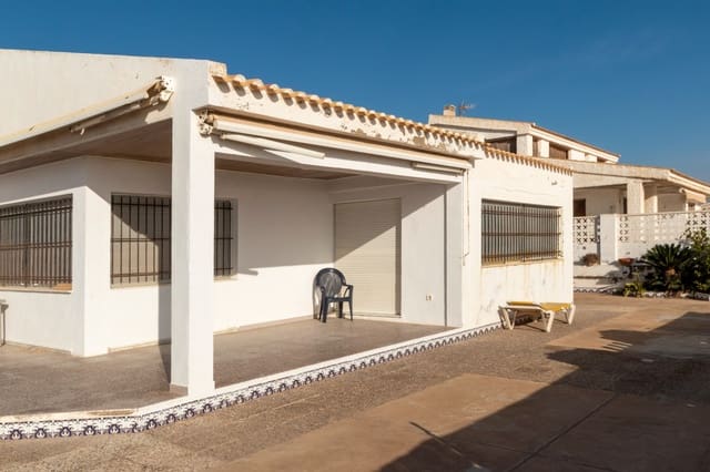 5 sovrum Villa till salu i Guardamar Playa, Guardamar del Segura med garage - 1 100 000 € (Ref: 9198826)