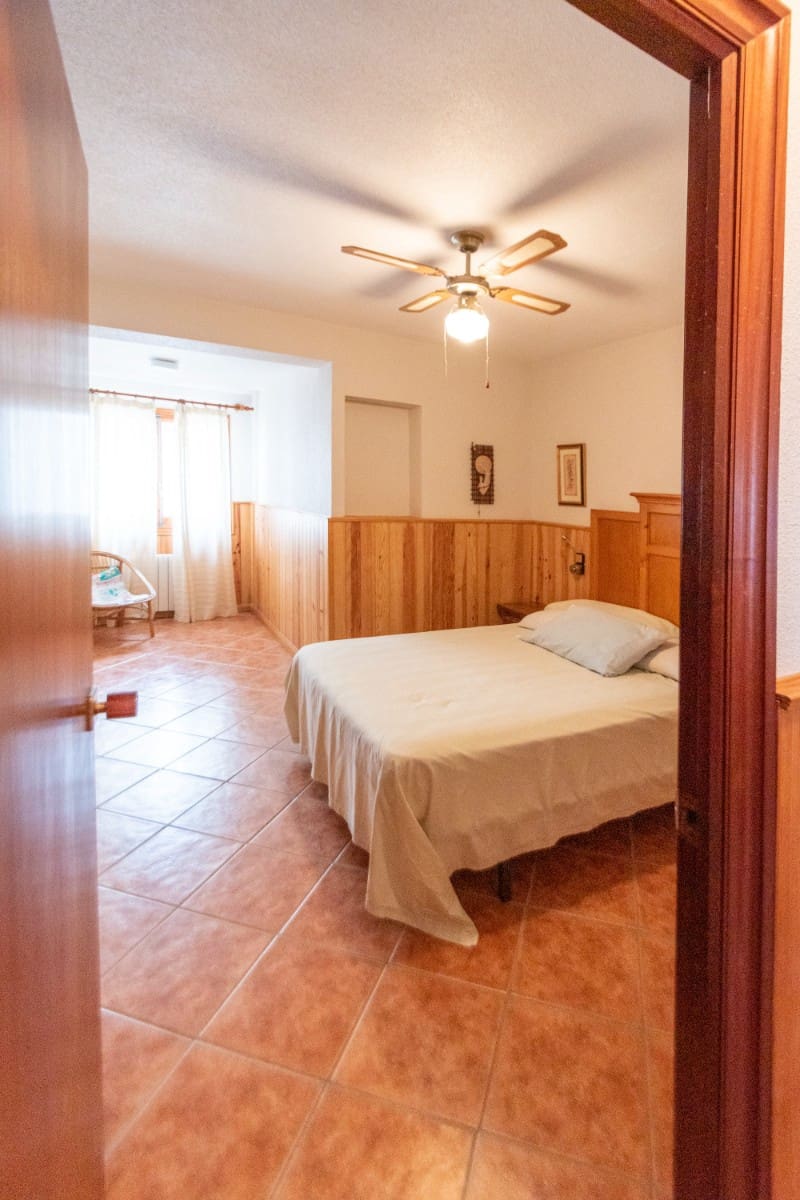 5 sypialnia Willa na sprzedaż w Guardamar del Segura z garażem - 1 100 000 € (Ref: 9198826)