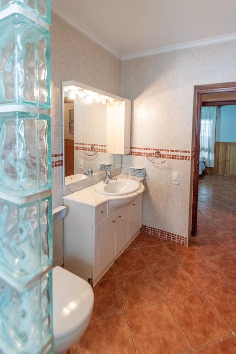 5 sypialnia Willa na sprzedaż w Guardamar del Segura z garażem - 1 100 000 € (Ref: 9198826)