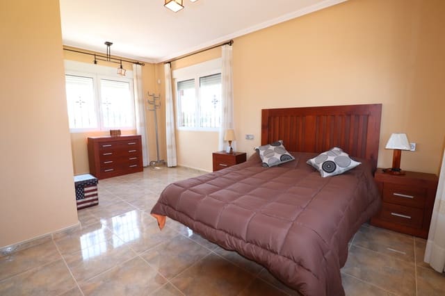 3 slaapkamer Villa te koop in Algorfa met garage - € 525.000 (Ref: 9198829)