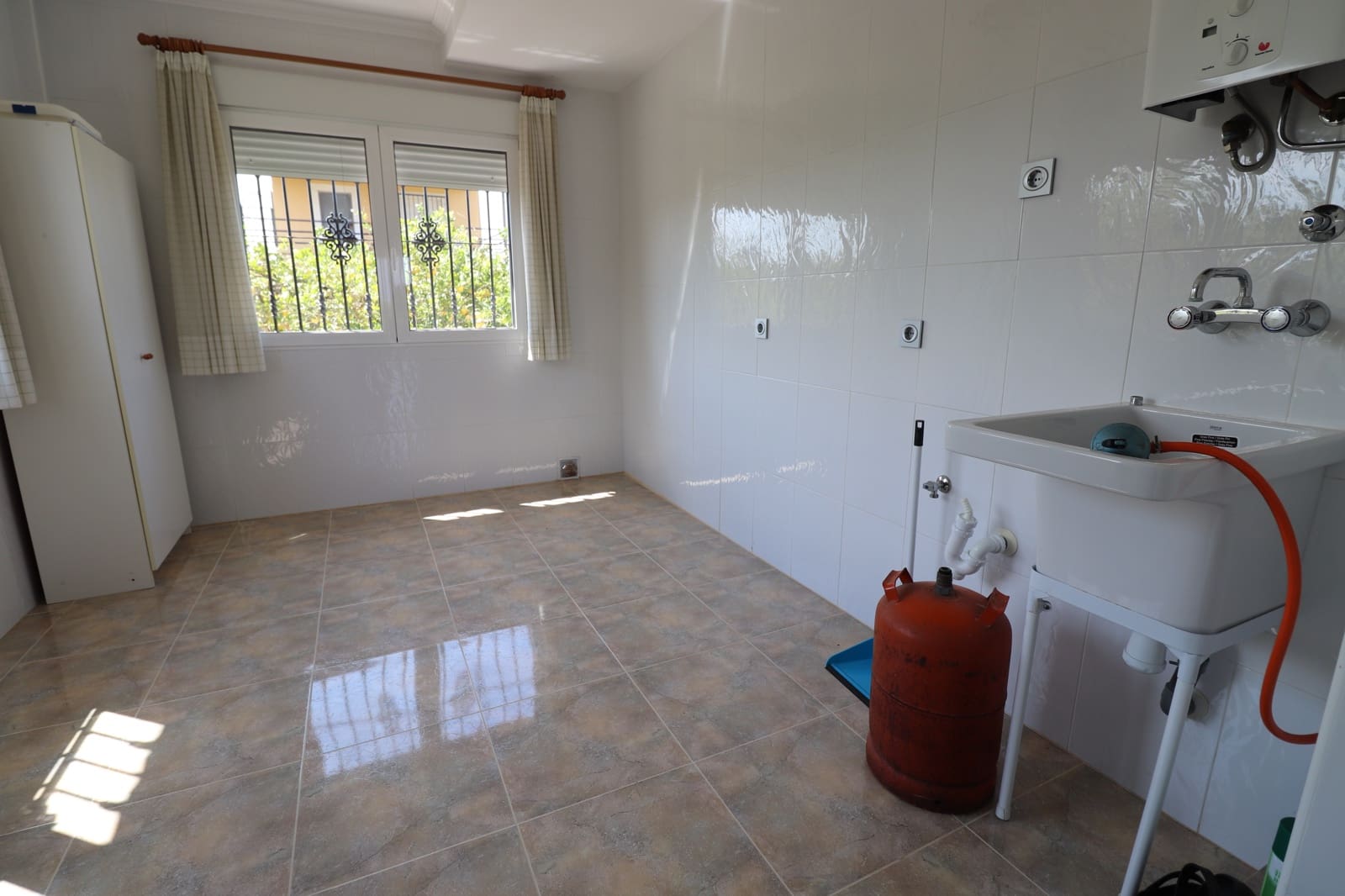 3 slaapkamer Villa te koop in Algorfa met garage - € 525.000 (Ref: 9198829)