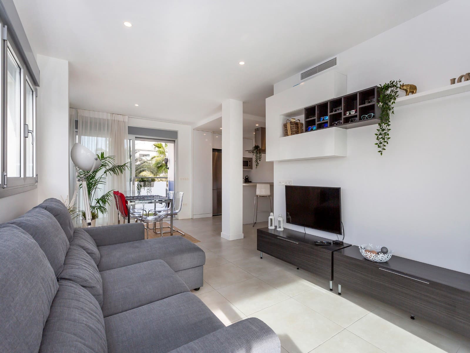 3 bedroom Apartment for sale in Villamartin with pool garage - € 249,500 (Ref: 9198833)