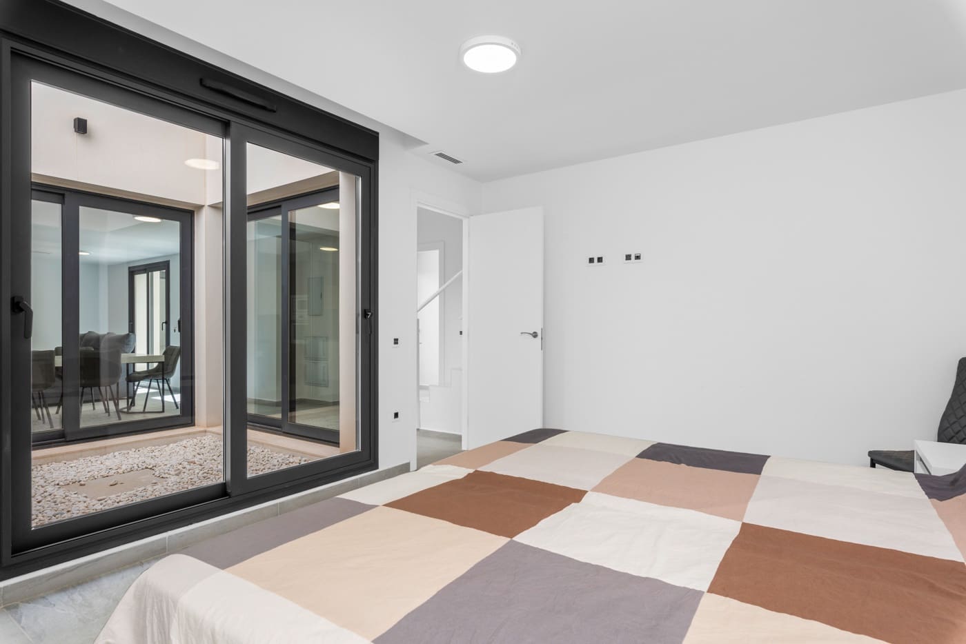 5 soveværelse Villa til salg i San Miguel de Salinas med swimmingpool - € 499.990 (Ref: 9198838)