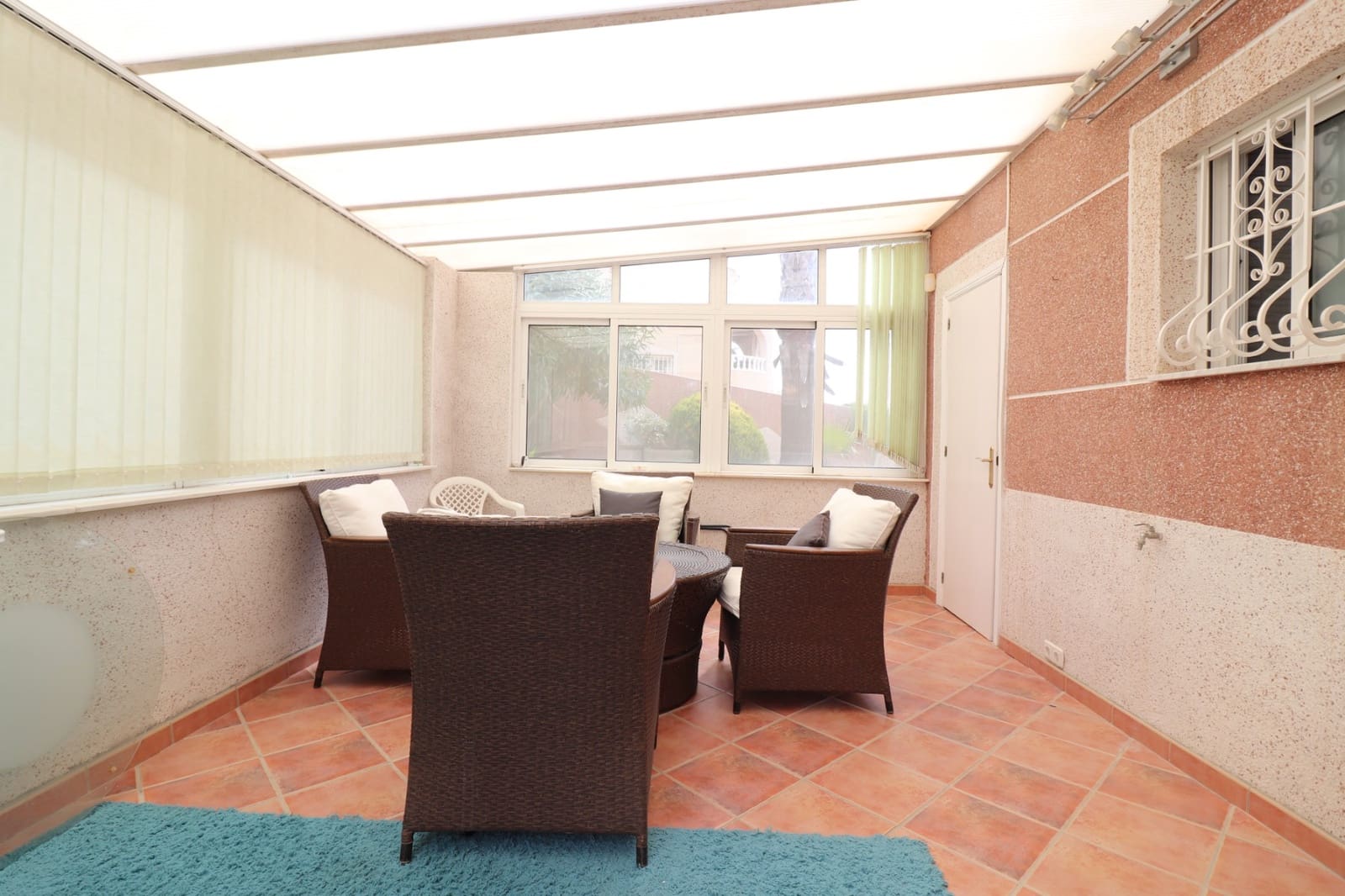 4 slaapkamer Villa te koop in Algorfa met zwembad garage - € 474.950 (Ref: 9198840)