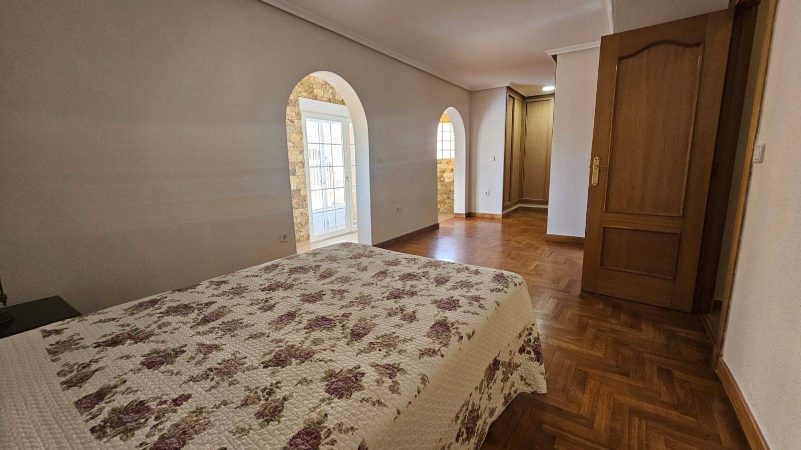 6 sypialnia Willa na sprzedaż w Los Narejos z basenem garażem - 599 000 € (Ref: 9198843)