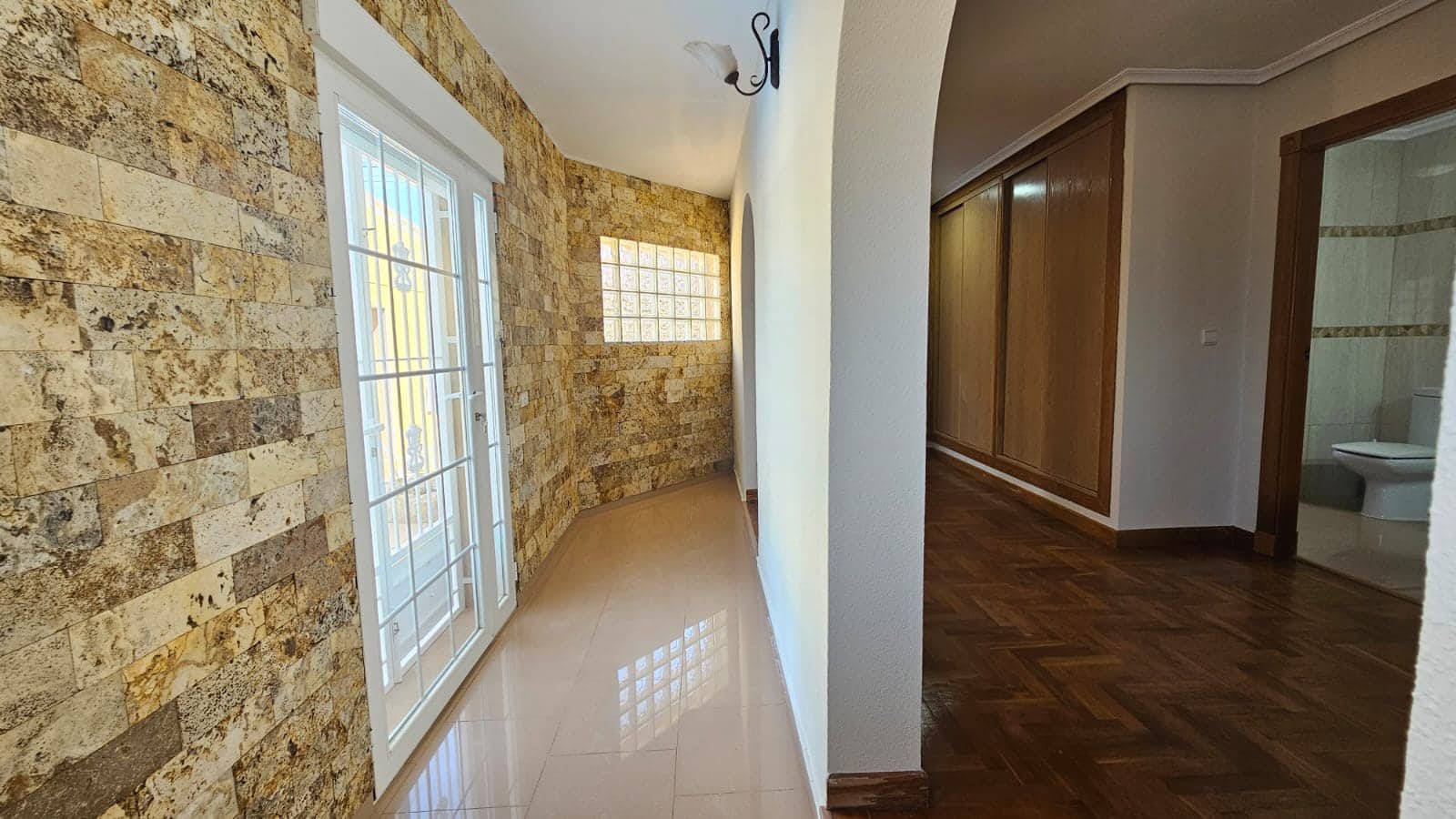 6 sypialnia Willa na sprzedaż w Los Narejos z basenem garażem - 599 000 € (Ref: 9198843)