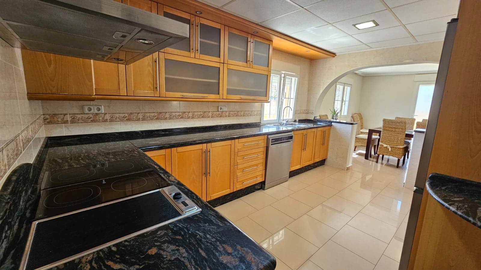 6 sypialnia Willa na sprzedaż w Los Narejos z basenem garażem - 599 000 € (Ref: 9198843)