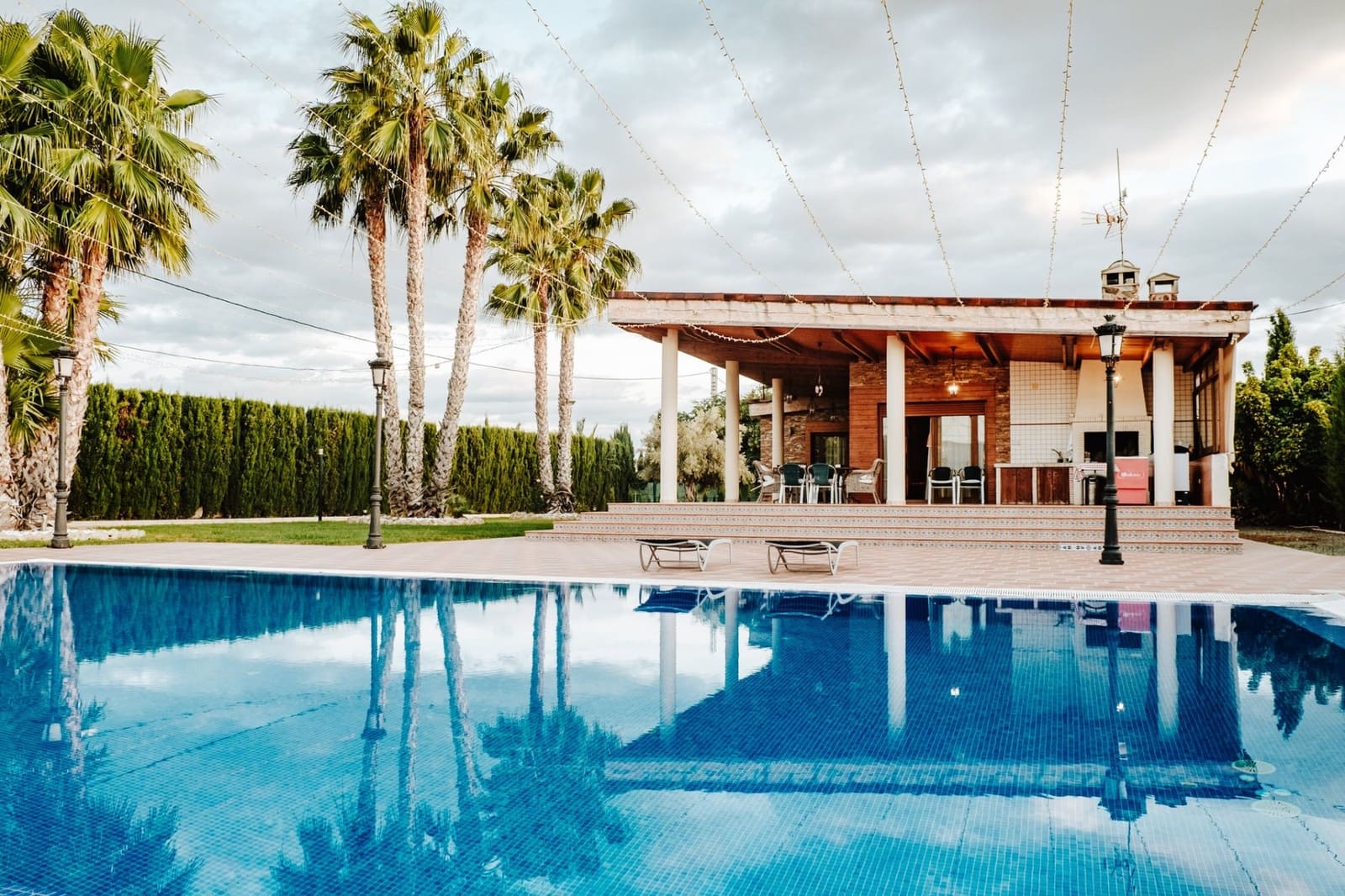 1 sypialnia Willa na sprzedaż w Catral z basenem garażem - 799 999 € (Ref: 9198846)