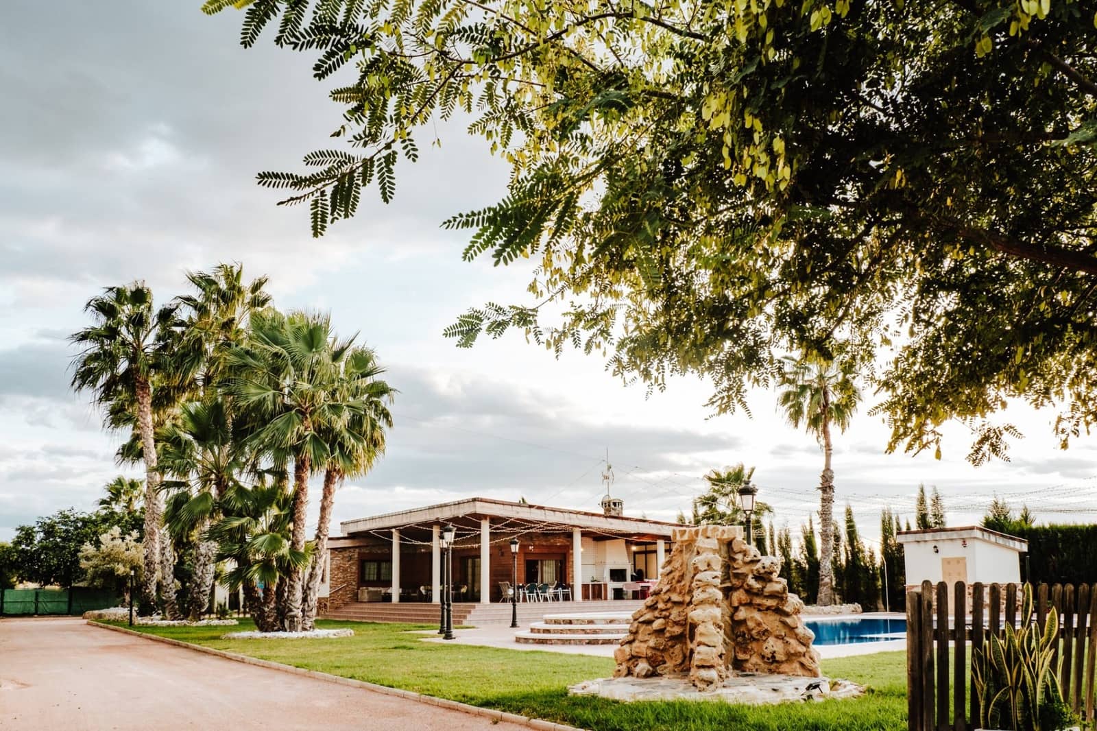 1 sypialnia Willa na sprzedaż w Catral z basenem garażem - 799 999 € (Ref: 9198846)