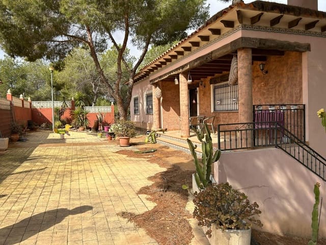 5 soverom Villa til salgs i San Miguel de Salinas med svømmebasseng garasje - € 435 000 (Ref: 9198849)