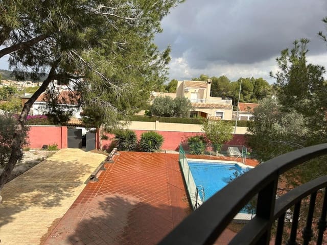 5 soverom Villa til salgs i San Miguel de Salinas med svømmebasseng garasje - € 435 000 (Ref: 9198849)