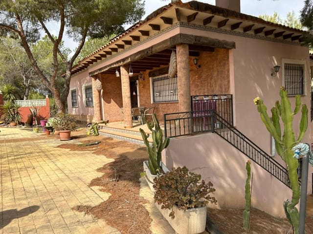 5 soverom Villa til salgs i San Miguel de Salinas med svømmebasseng garasje - € 435 000 (Ref: 9198849)