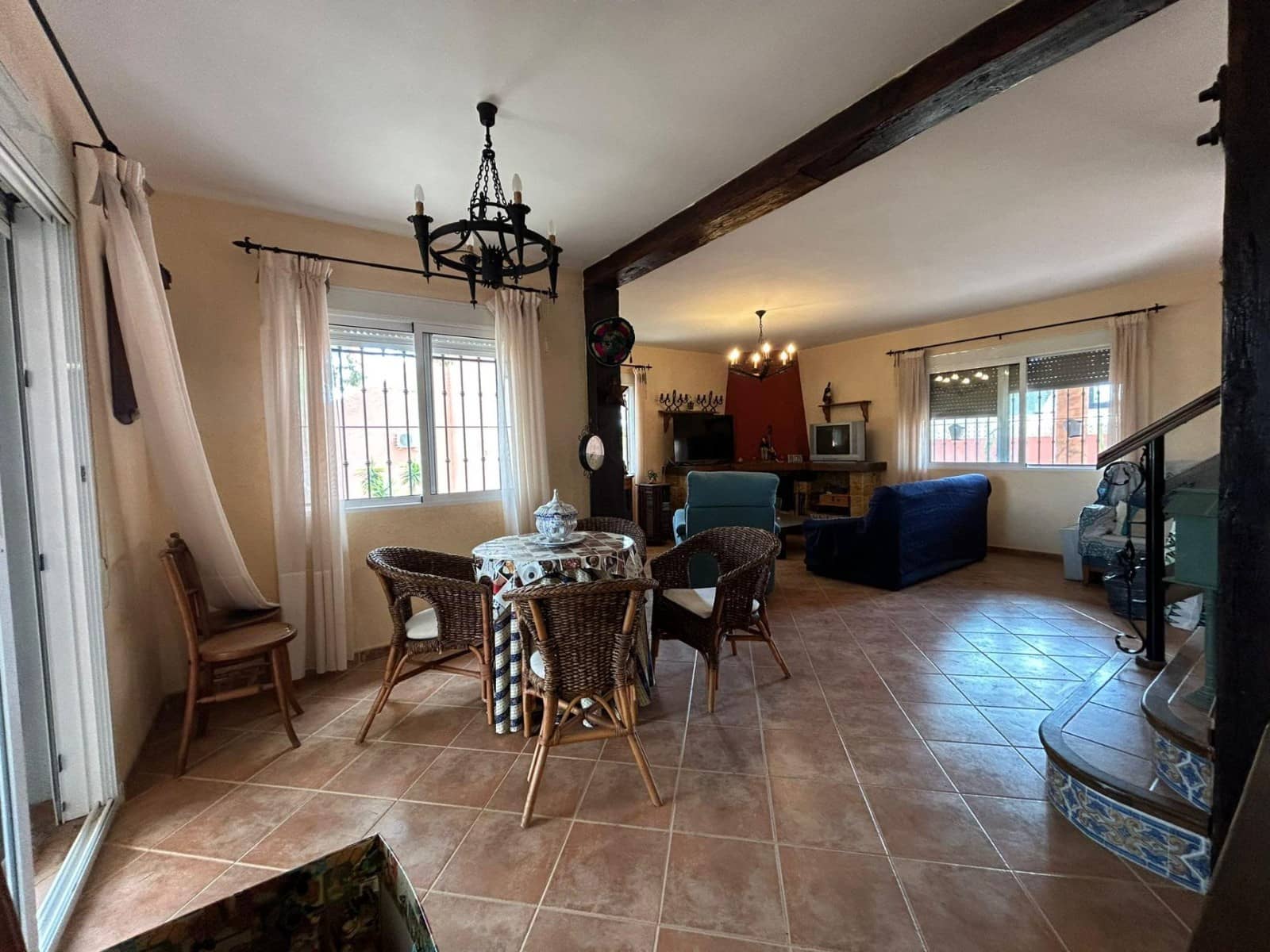 5 bedroom Villa for sale in San Miguel de Salinas with pool garage - € 435,000 (Ref: 9198849)