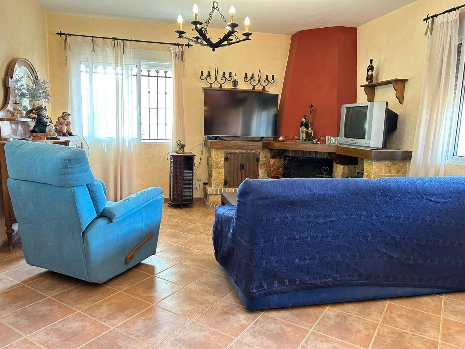 5 bedroom Villa for sale in San Miguel de Salinas with pool garage - € 435,000 (Ref: 9198849)