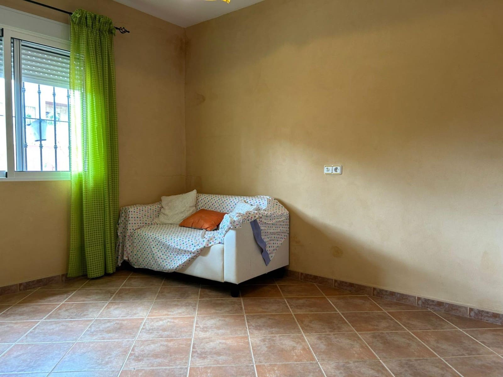 5 bedroom Villa for sale in San Miguel de Salinas with pool garage - € 435,000 (Ref: 9198849)