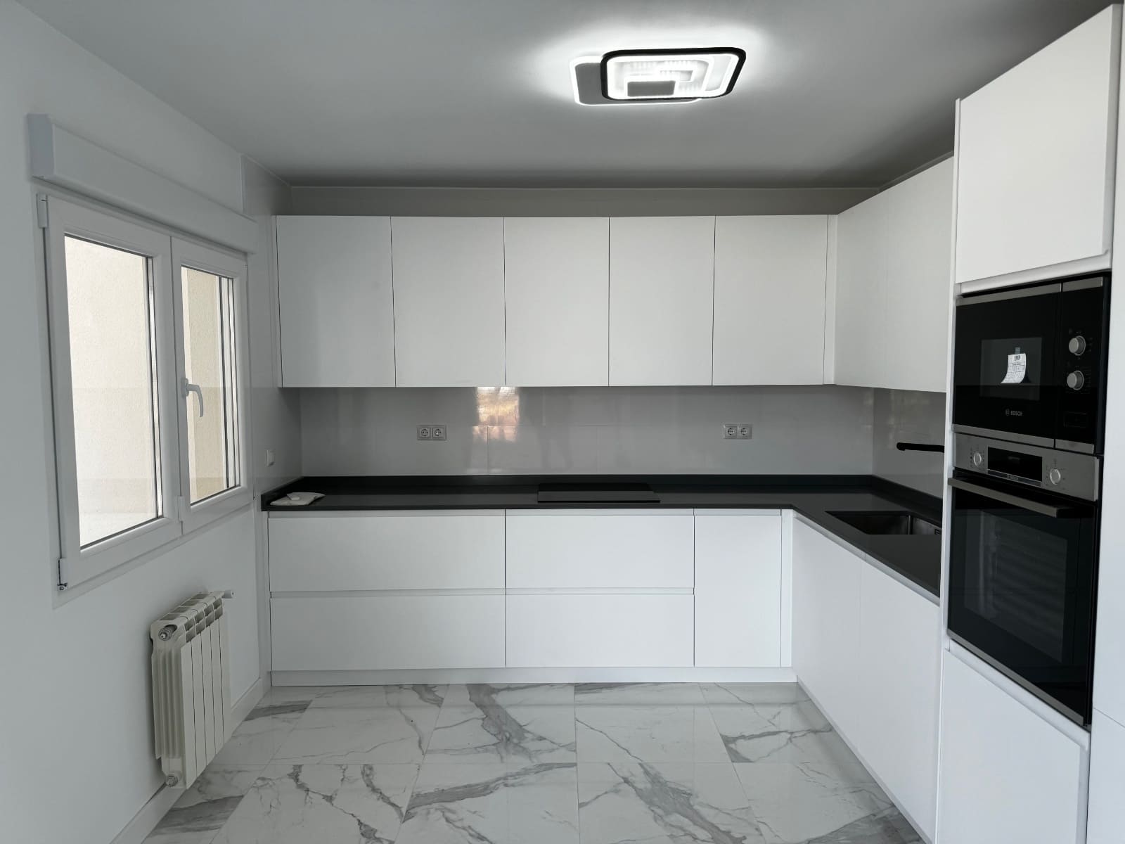 5 bedroom Villa for sale in Los Balcones with pool garage - € 1,100,000 (Ref: 9198851)