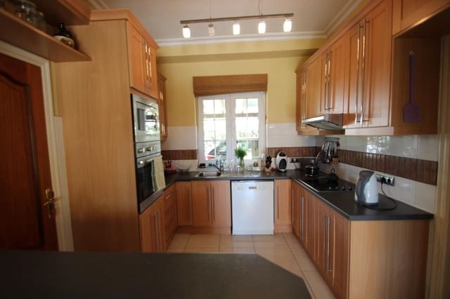 4 camera da letto Villa in vendita in Punta Prima, Torrevieja con piscina garage - 1.150.000 € (Rif: 9198852)