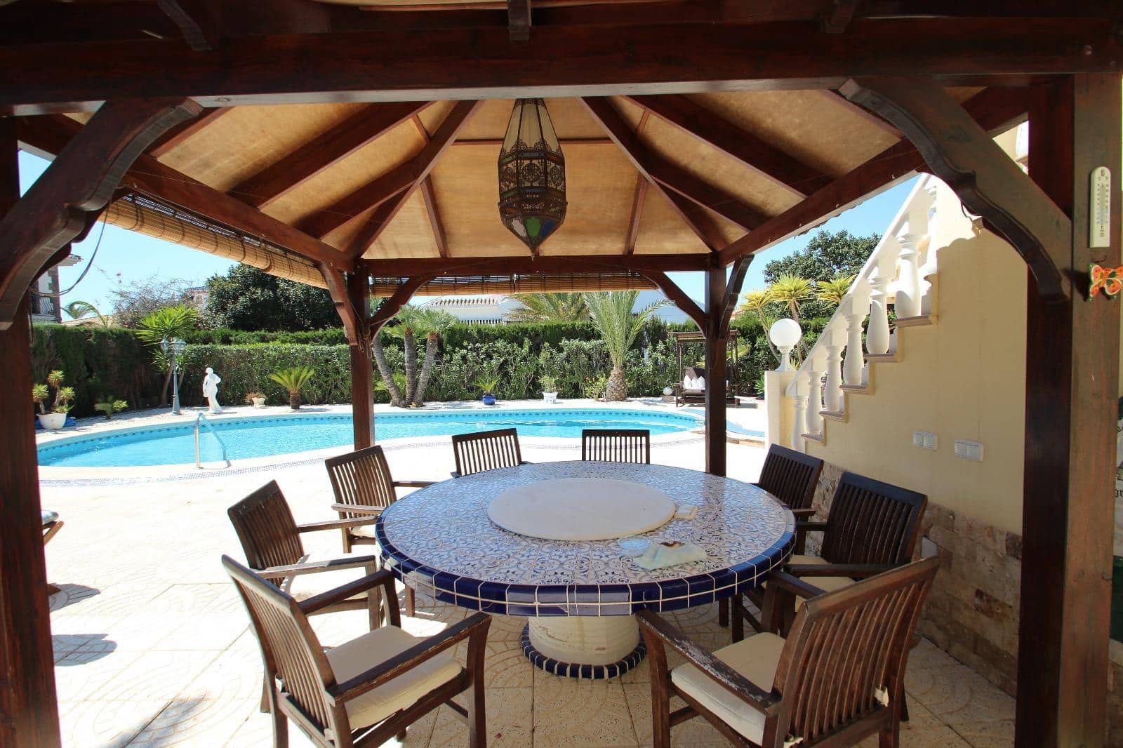 4 soveværelse Villa til salg i Punta Prima med swimmingpool garage - € 1.150.000 (Ref: 9198852)