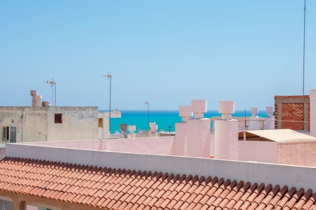 2 soveværelse Lejlighed til salg i Guardamar Playa, Guardamar del Segura - € 168.000 (Ref: 9198853)