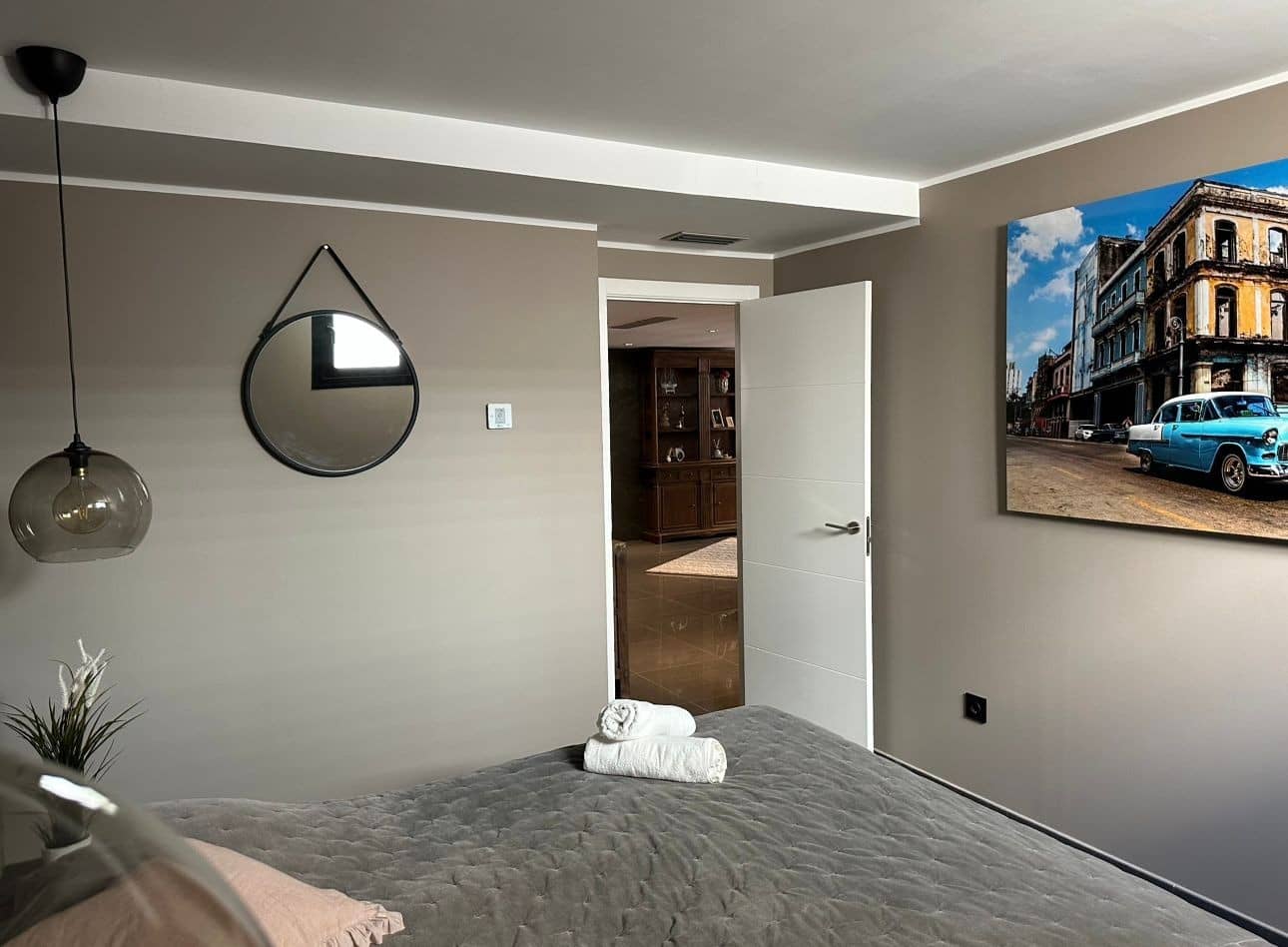 7 bedroom Villa for sale in San Fulgencio with pool garage - € 1,090,000 (Ref: 9198857)