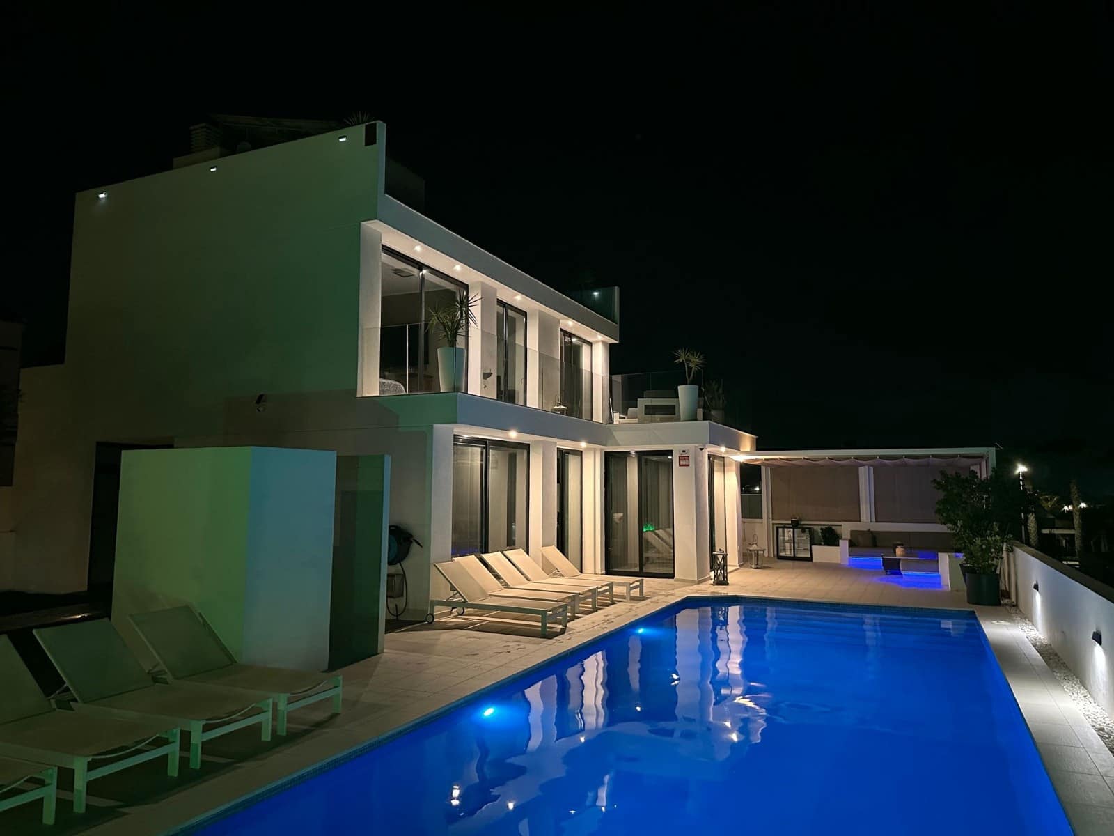7 bedroom Villa for sale in San Fulgencio with pool garage - € 1,090,000 (Ref: 9198857)