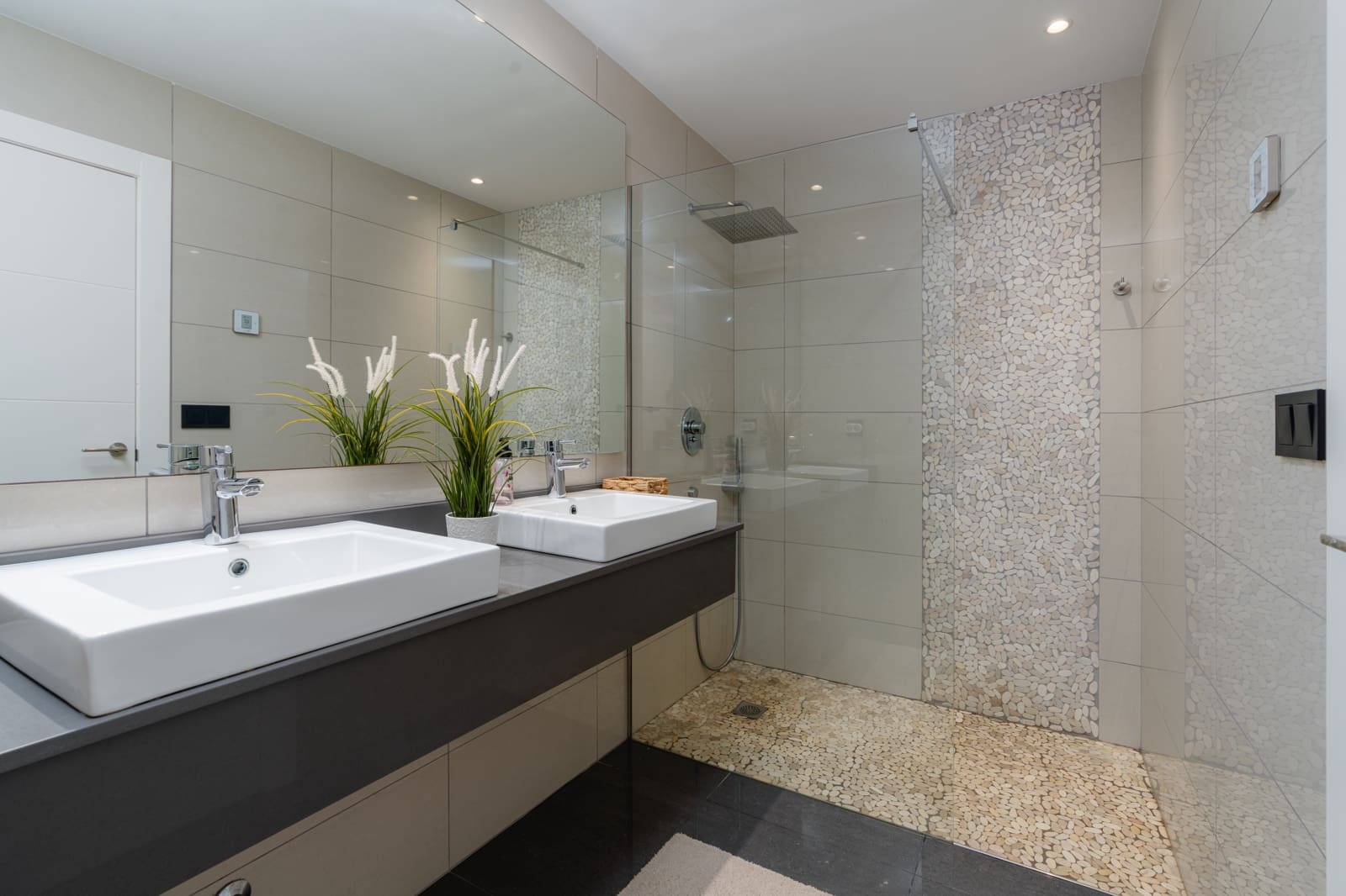 7 bedroom Villa for sale in San Fulgencio with pool garage - € 1,090,000 (Ref: 9198857)