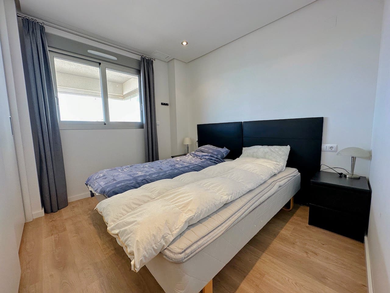 4 slaapkamer Appartement te koop in La Zenia met zwembad - € 420.000 (Ref: 9198861)