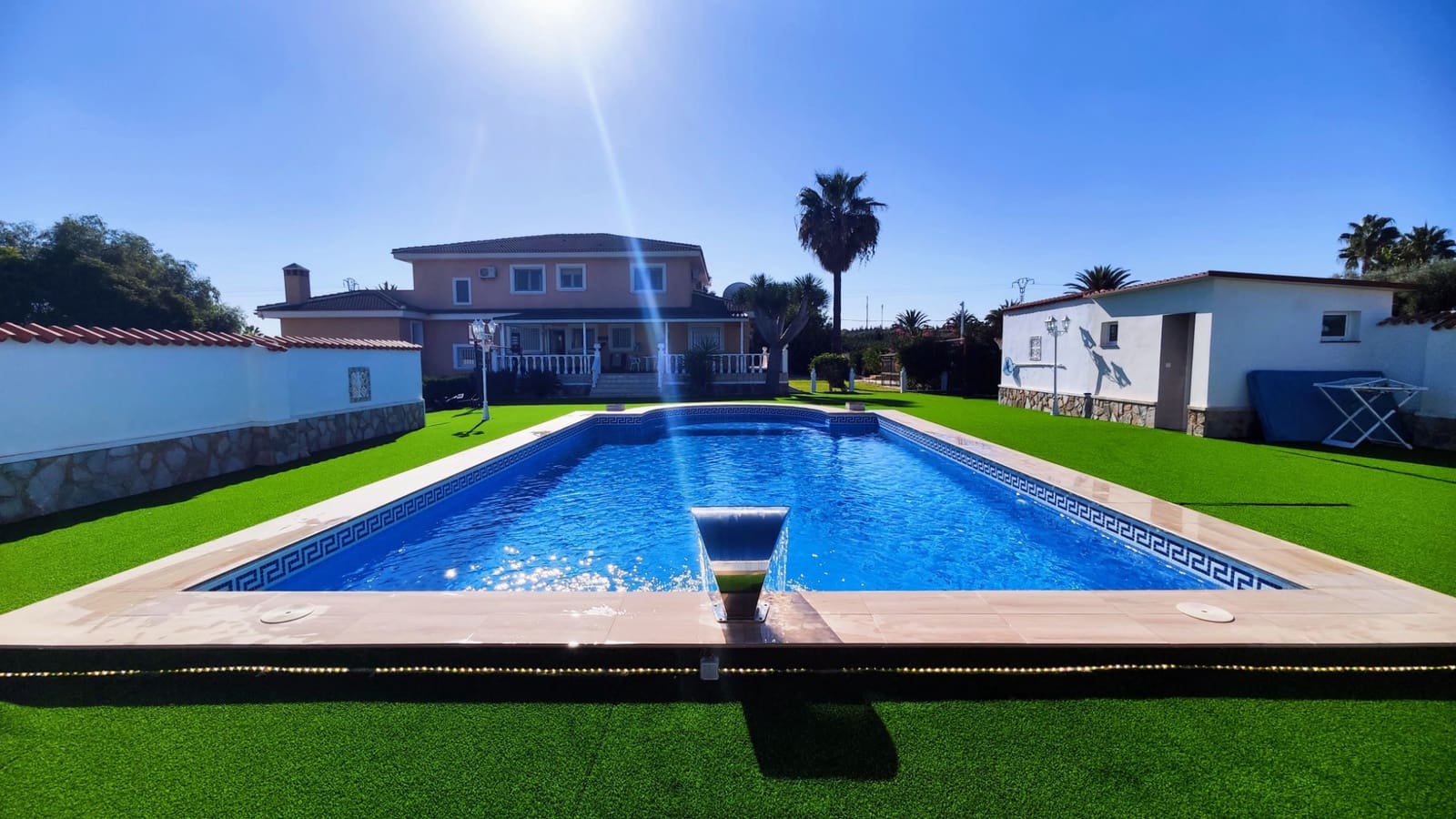 Chalet de 5 habitaciones en San Miguel de Salinas en venta con piscina garaje - 1.499.000 € (Ref: 9198862)