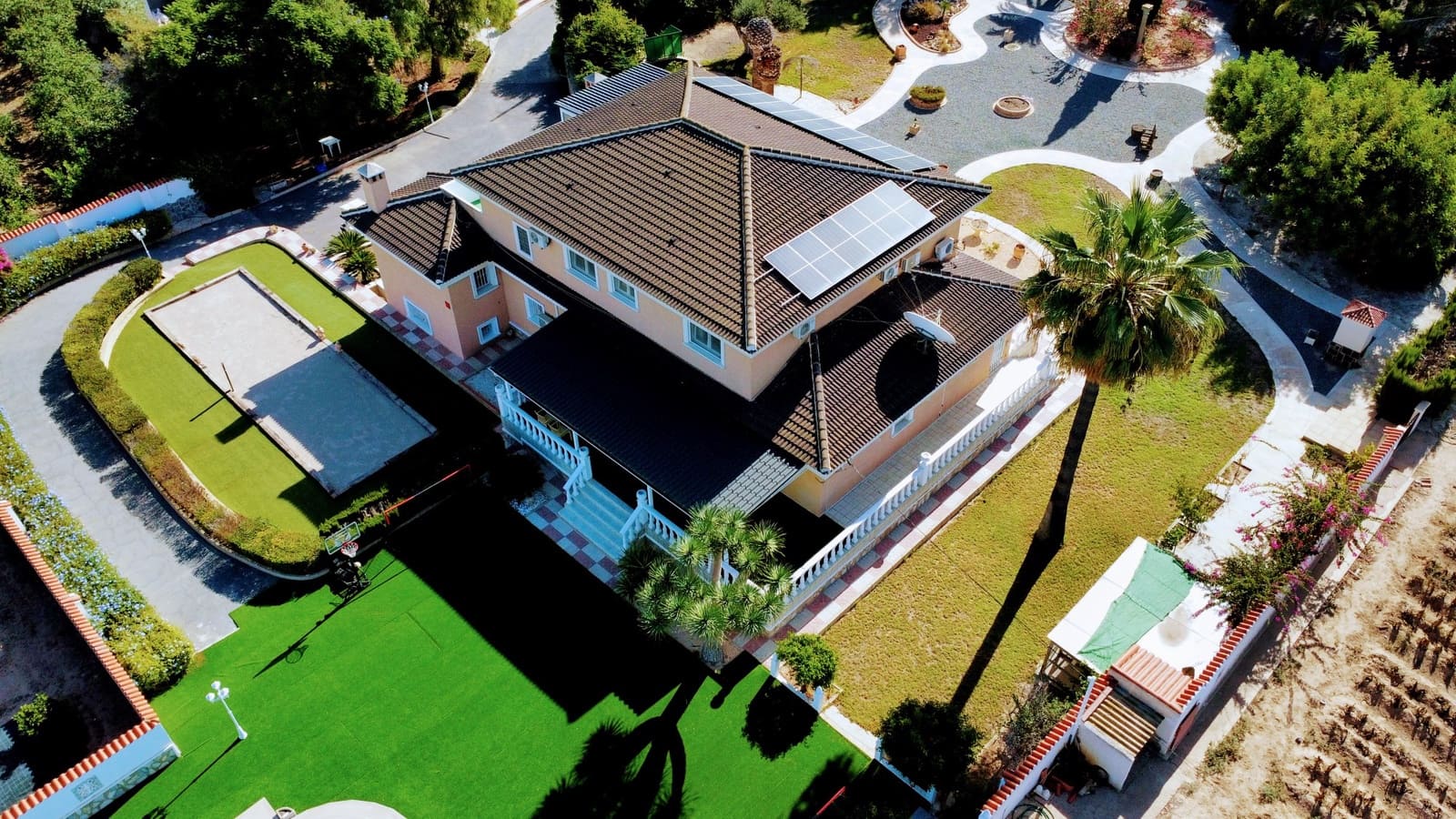 Chalet de 5 habitaciones en San Miguel de Salinas en venta con piscina garaje - 1.499.000 € (Ref: 9198862)