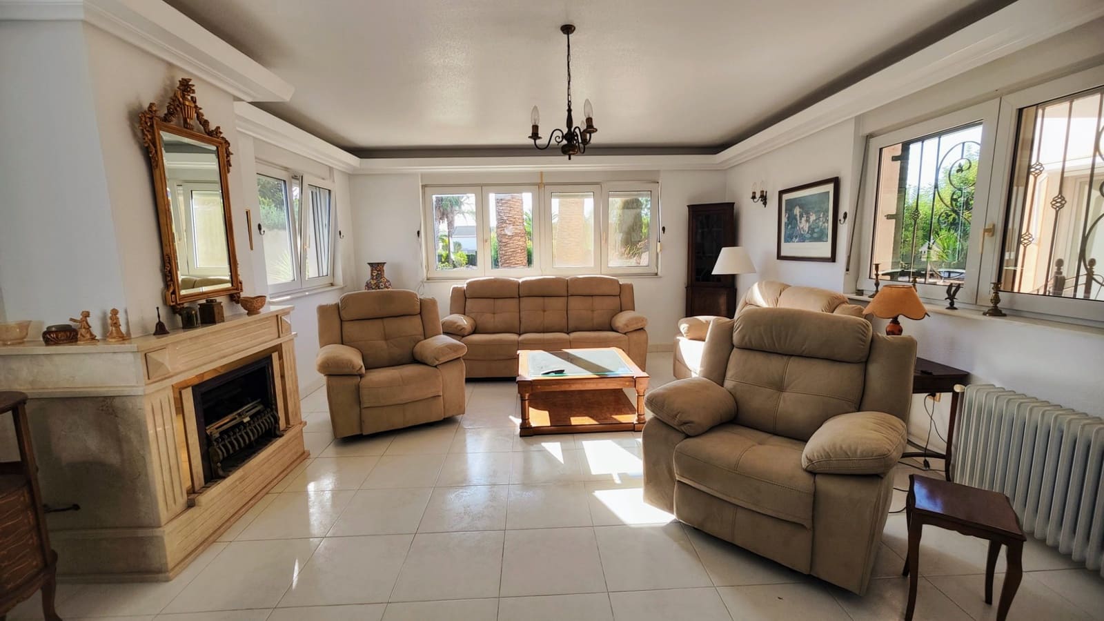 Chalet de 5 habitaciones en San Miguel de Salinas en venta con piscina garaje - 1.499.000 € (Ref: 9198862)