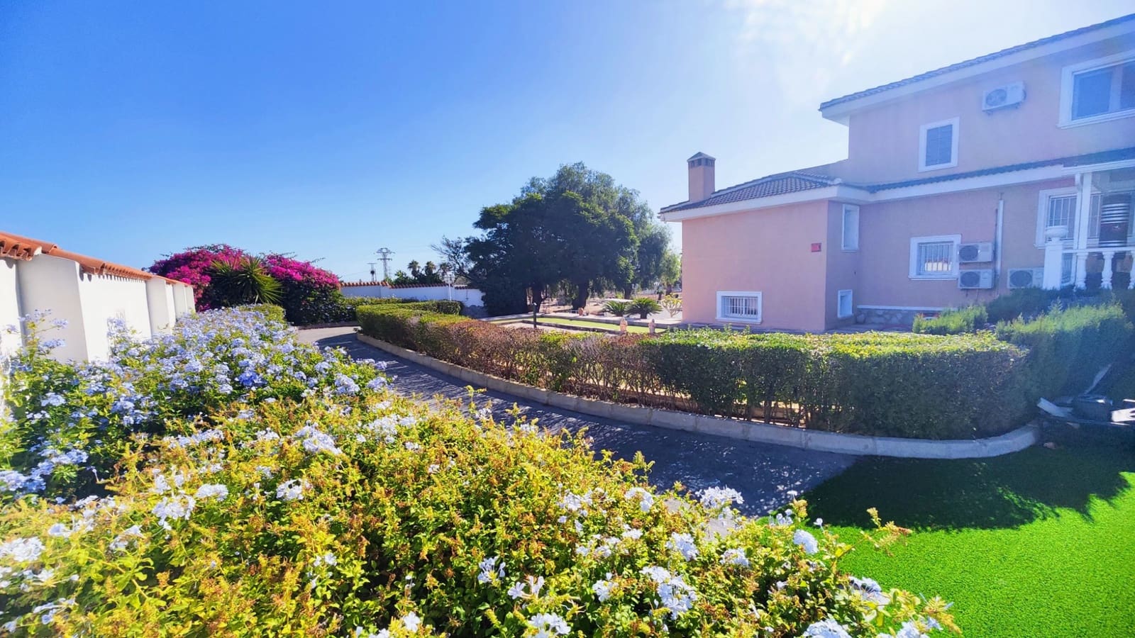 Chalet de 5 habitaciones en San Miguel de Salinas en venta con piscina garaje - 1.499.000 € (Ref: 9198862)