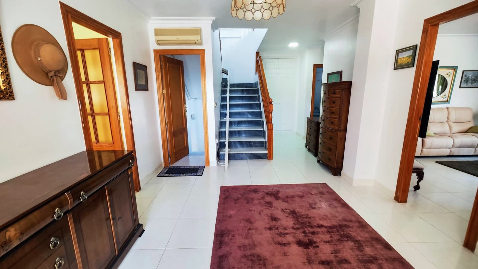 Chalet de 5 habitaciones en San Miguel de Salinas en venta con piscina garaje - 1.499.000 € (Ref: 9198862)