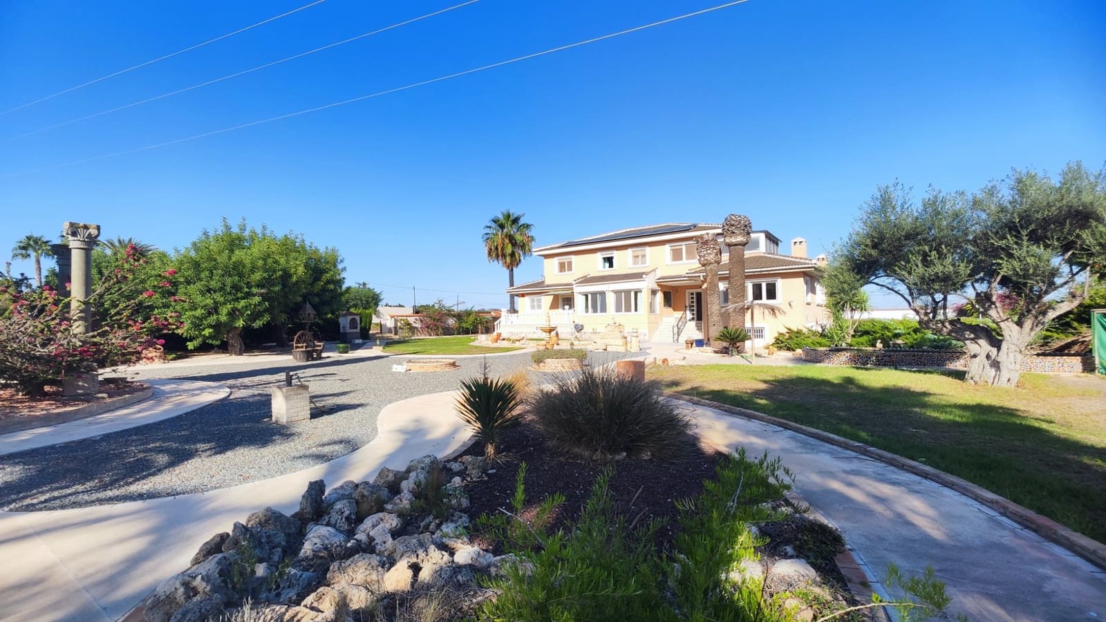 Chalet de 5 habitaciones en San Miguel de Salinas en venta con piscina garaje - 1.499.000 € (Ref: 9198862)