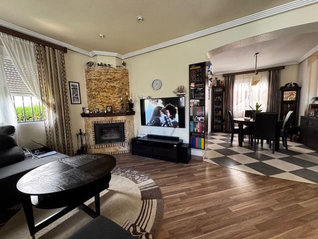 4 makuuhuone Huvila myytävänä paikassa Los Altos mukana uima-altaan - 340 000 € (Ref: 9198863)