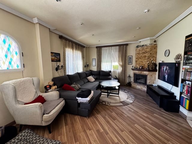 4 makuuhuone Huvila myytävänä paikassa Los Altos mukana uima-altaan - 340 000 € (Ref: 9198863)