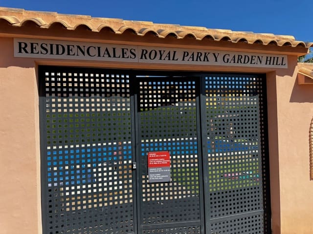 4 makuuhuone Huvila myytävänä paikassa Los Altos mukana uima-altaan - 340 000 € (Ref: 9198863)