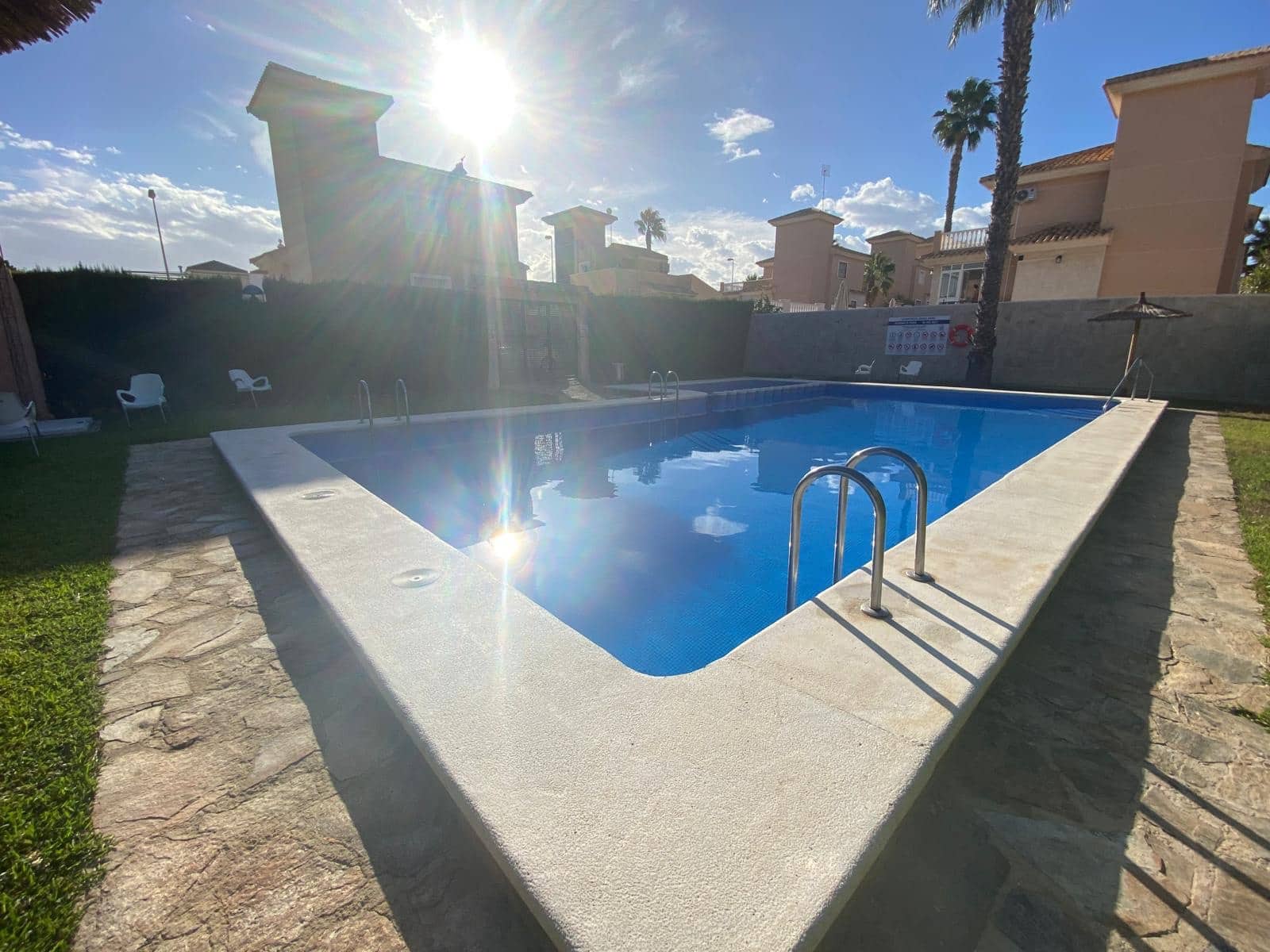 4 soveværelse Villa til salg i Los Altos med swimmingpool - € 340.000 (Ref: 9198863)