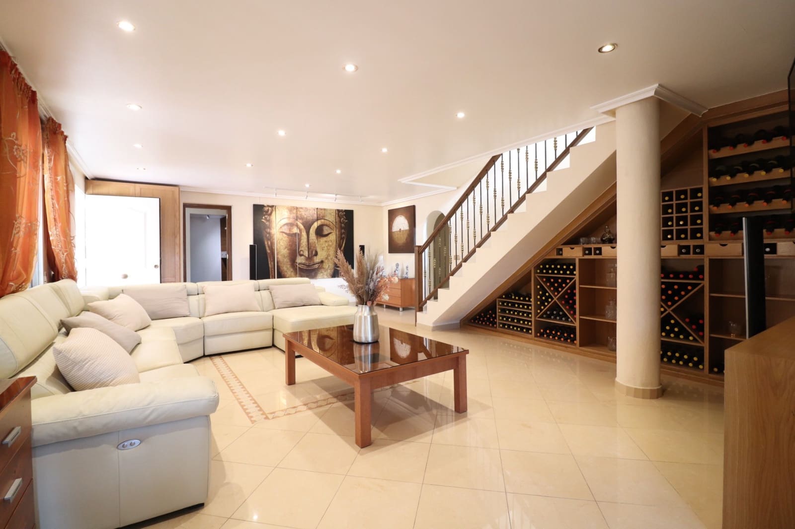 6 slaapkamer Villa te koop in La Marina met zwembad garage - € 649.000 (Ref: 9198871)