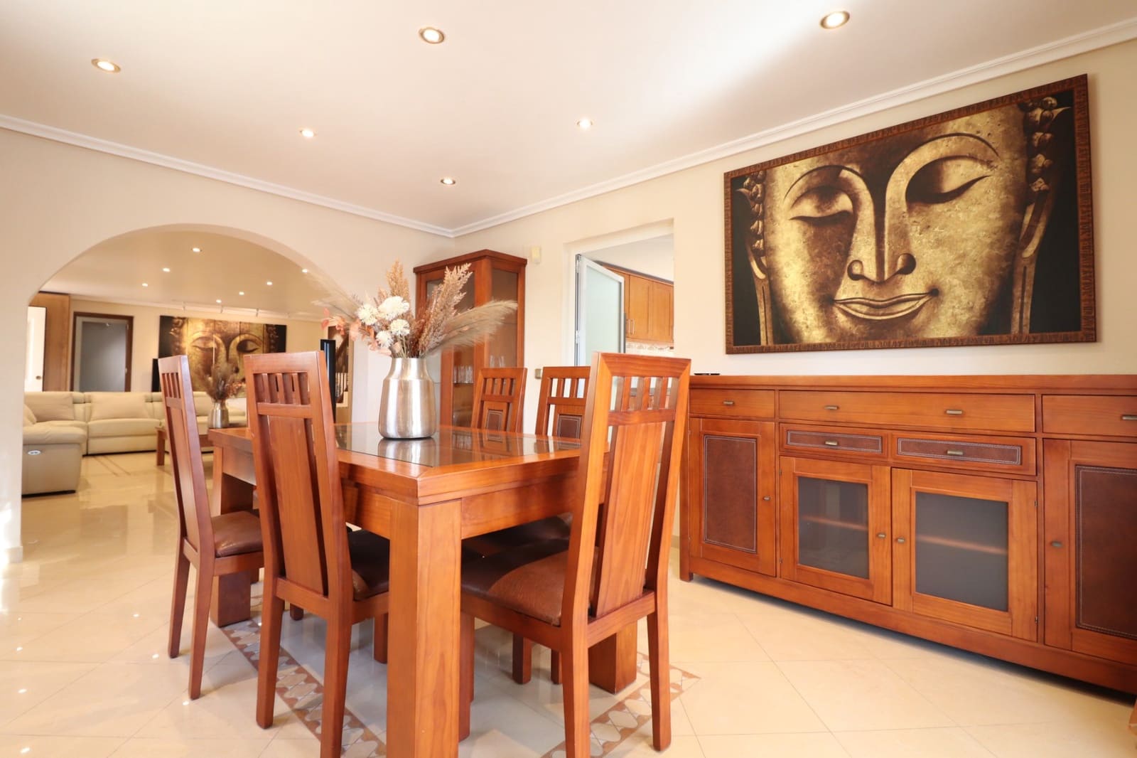 6 slaapkamer Villa te koop in La Marina met zwembad garage - € 649.000 (Ref: 9198871)