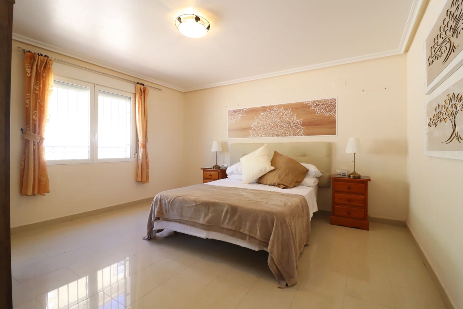 6 slaapkamer Villa te koop in La Marina met zwembad garage - € 649.000 (Ref: 9198871)