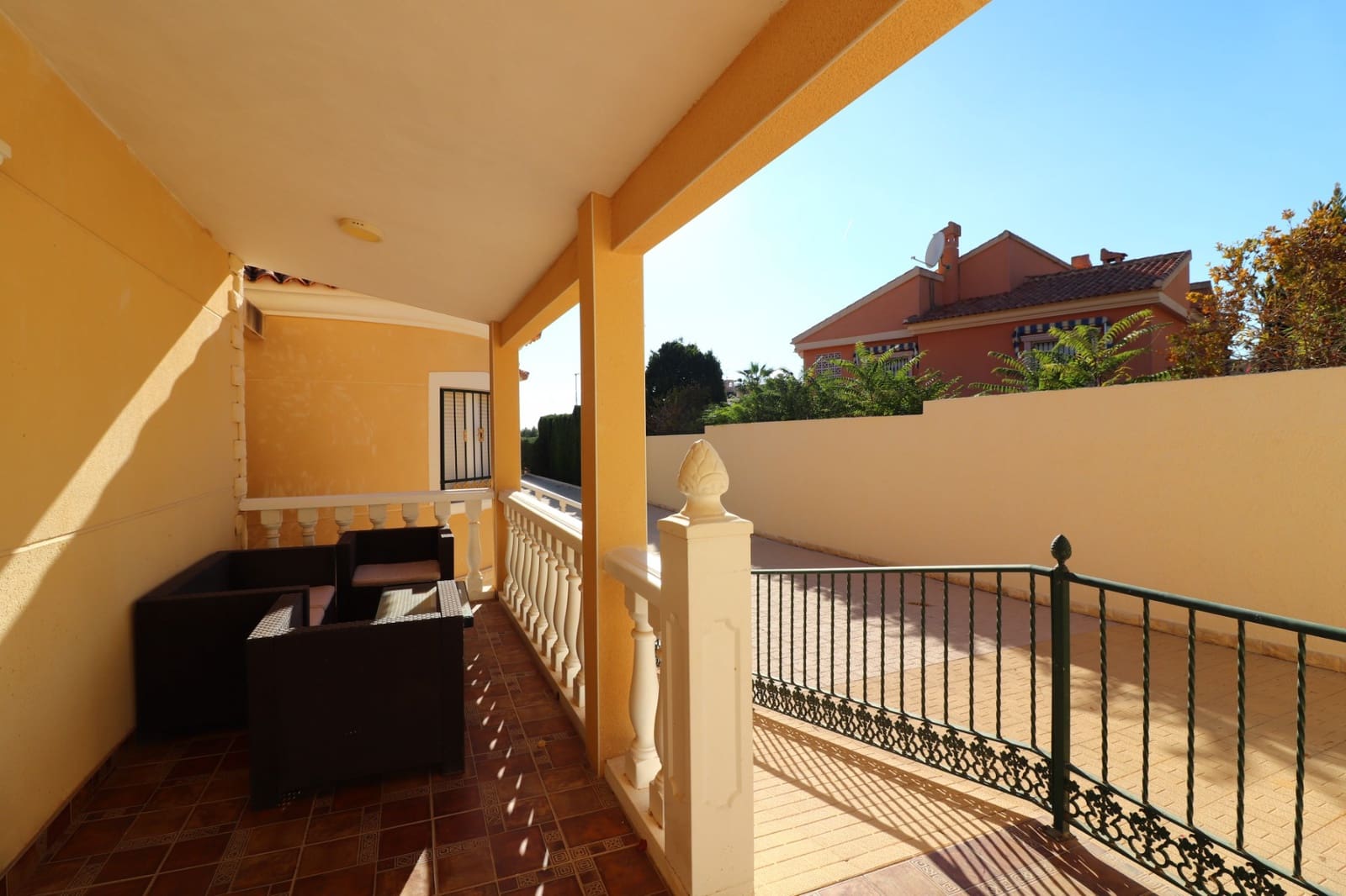 6 slaapkamer Villa te koop in La Marina met zwembad garage - € 649.000 (Ref: 9198871)