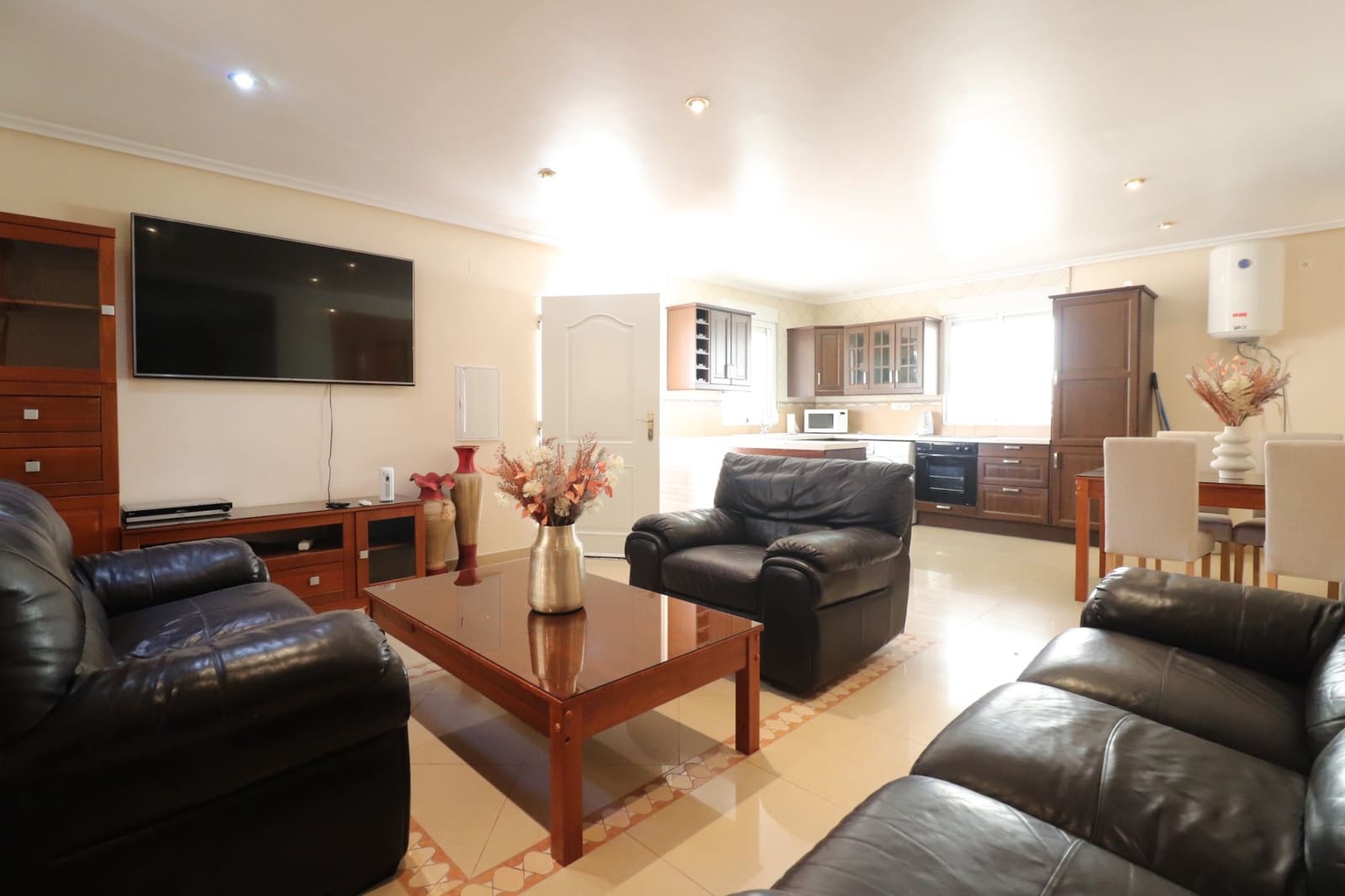 6 slaapkamer Villa te koop in La Marina met zwembad garage - € 649.000 (Ref: 9198871)