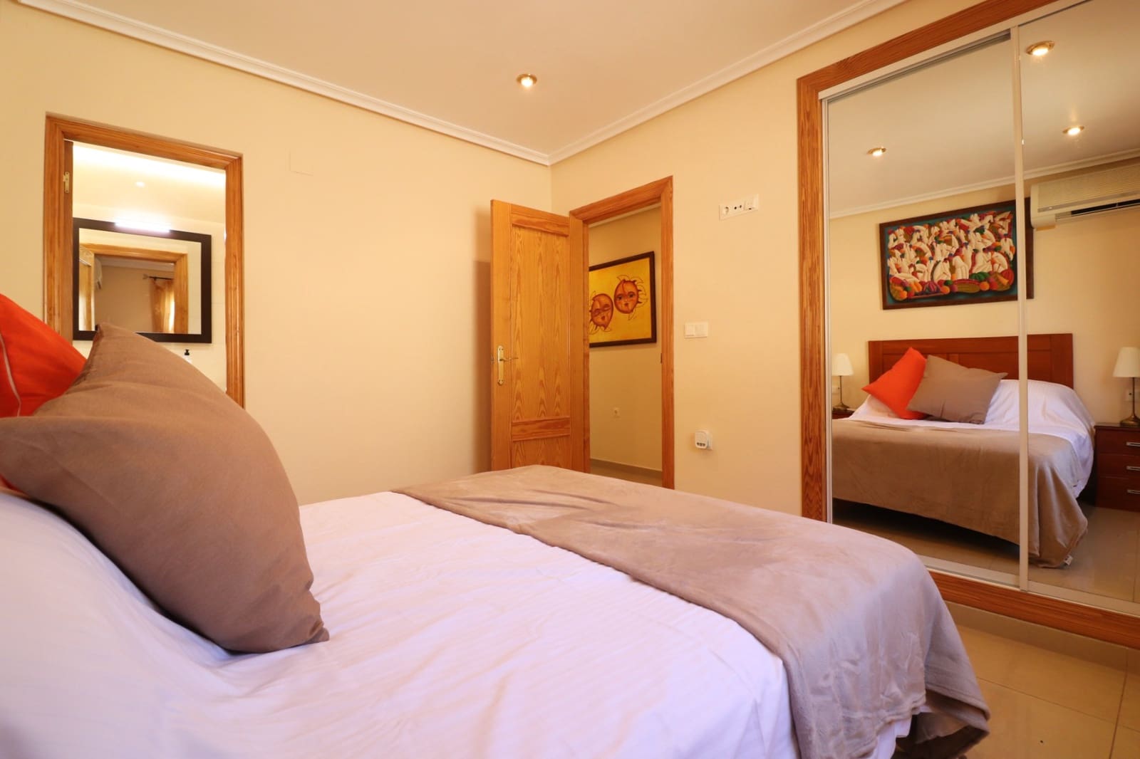 6 slaapkamer Villa te koop in La Marina met zwembad garage - € 649.000 (Ref: 9198871)