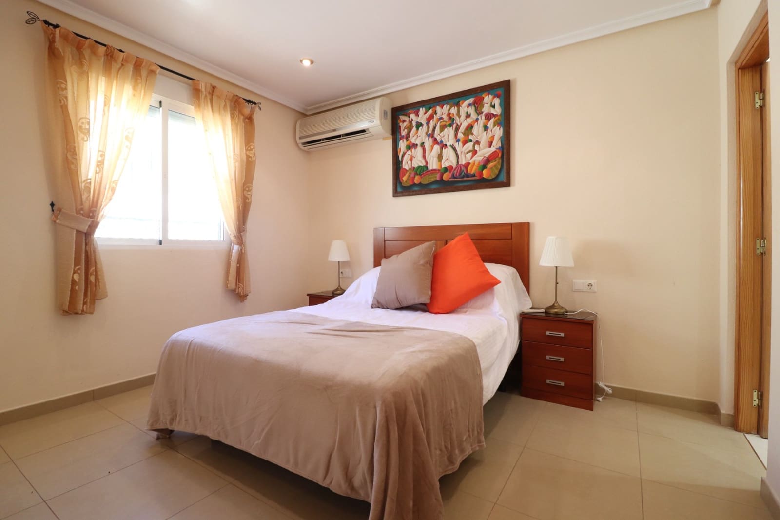 6 slaapkamer Villa te koop in La Marina met zwembad garage - € 649.000 (Ref: 9198871)