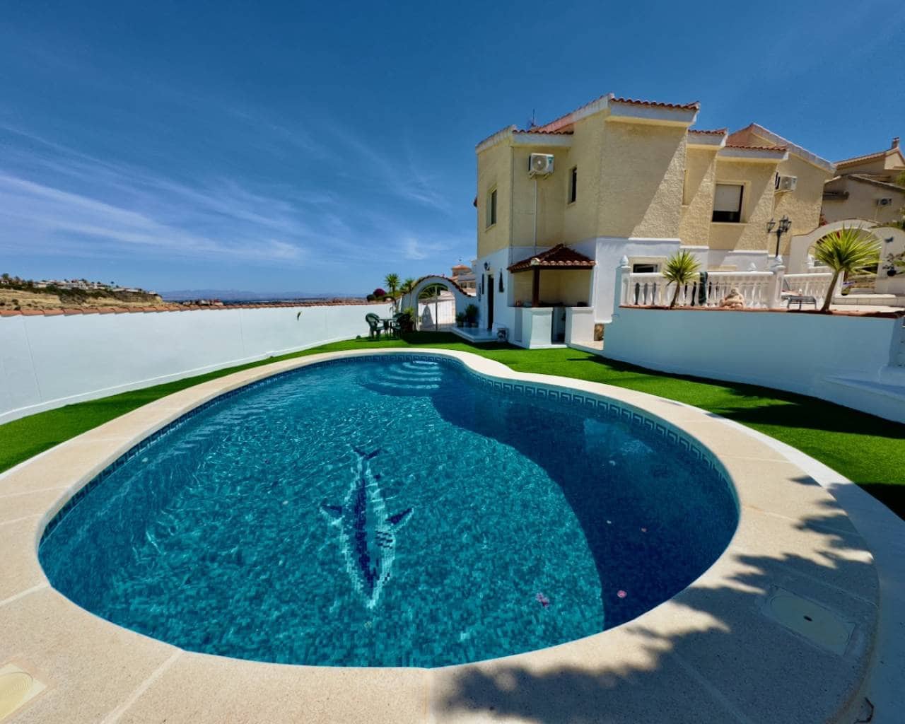 5 bedroom Villa for sale in Ciudad Quesada with pool garage - € 525,000 (Ref: 9198879)