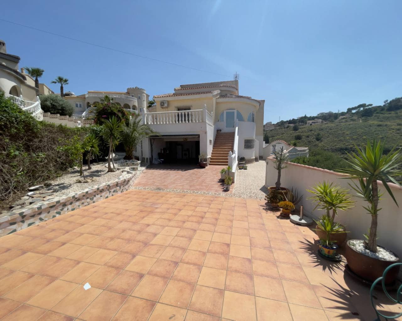 5 bedroom Villa for sale in Ciudad Quesada with pool garage - € 525,000 (Ref: 9198879)