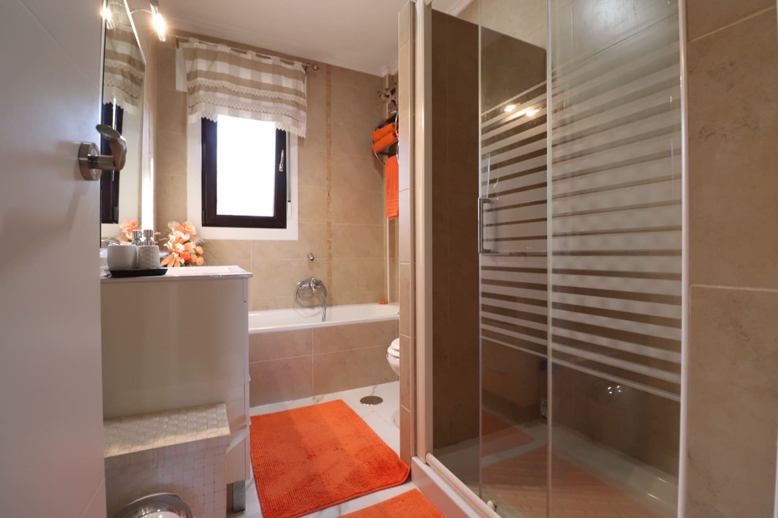 5 slaapkamer Villa te koop in Algorfa met zwembad garage - € 685.000 (Ref: 9198887)