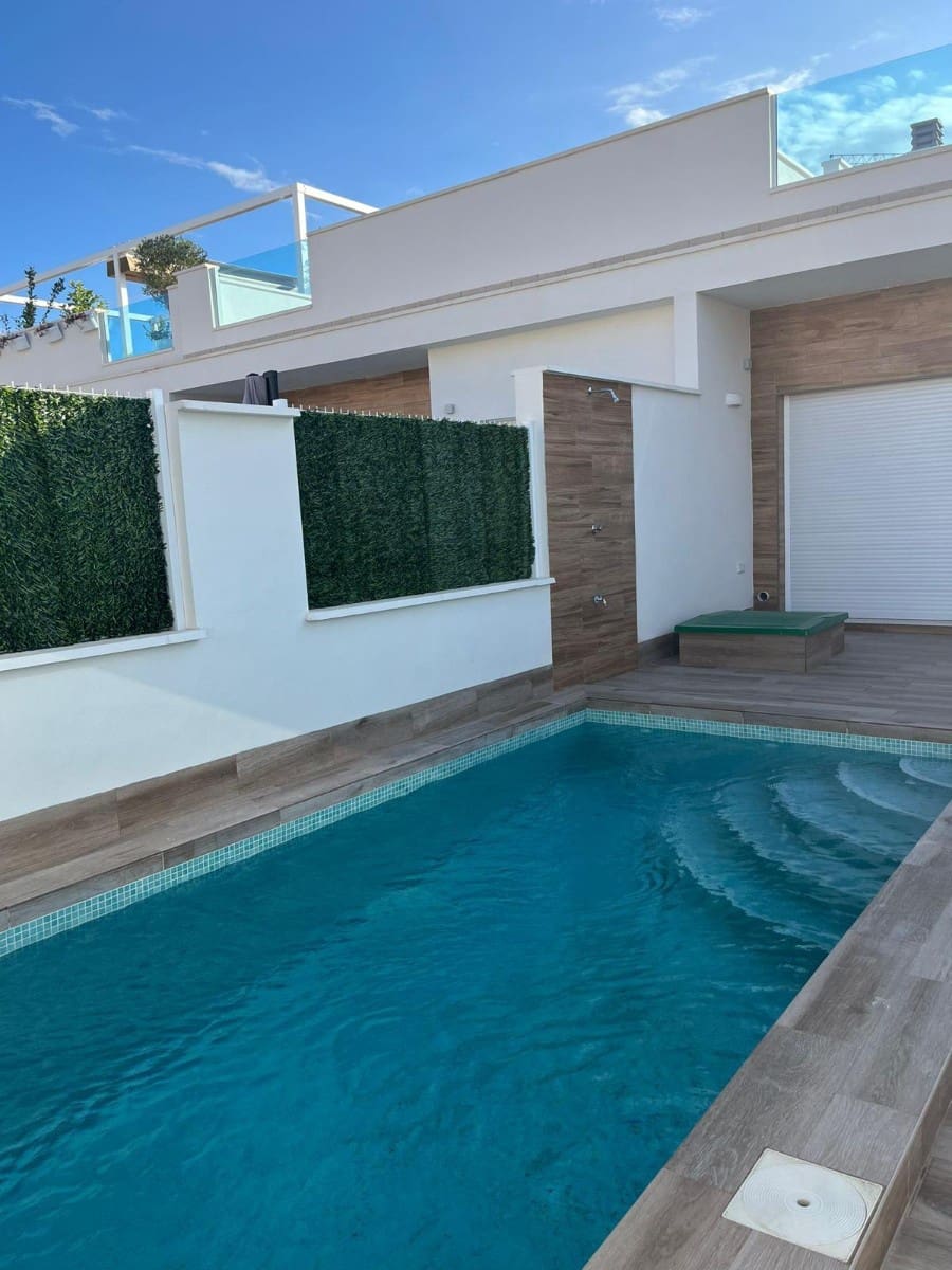 2 sovrum Villa till salu i Los Alcazares med garage - 285 000 € (Ref: 9198890)