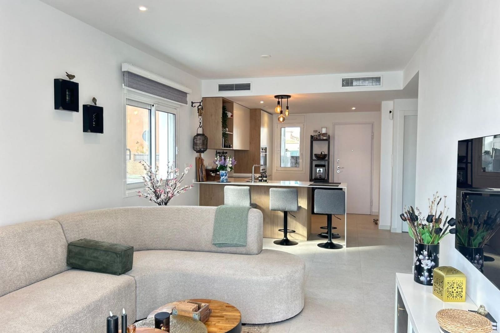 2 slaapkamer Appartement te koop in Pilar de la Horadada met zwembad - € 279.500 (Ref: 9198899)