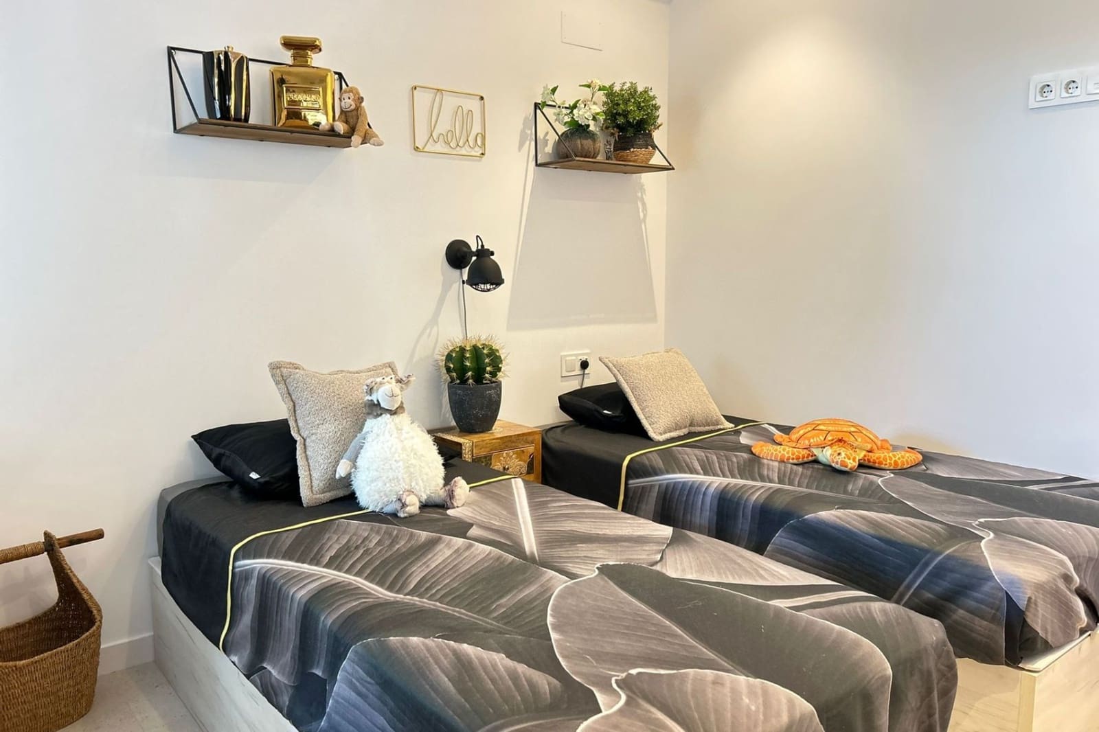 2 slaapkamer Appartement te koop in Pilar de la Horadada met zwembad - € 279.500 (Ref: 9198899)